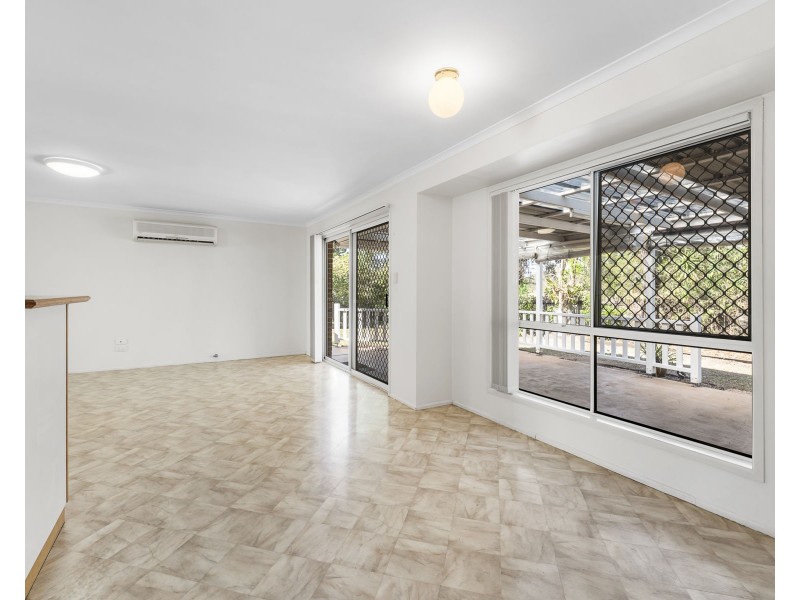 1 Kauri Street, Kearneys Spring QLD 4350