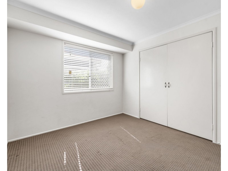 1 Kauri Street, Kearneys Spring QLD 4350
