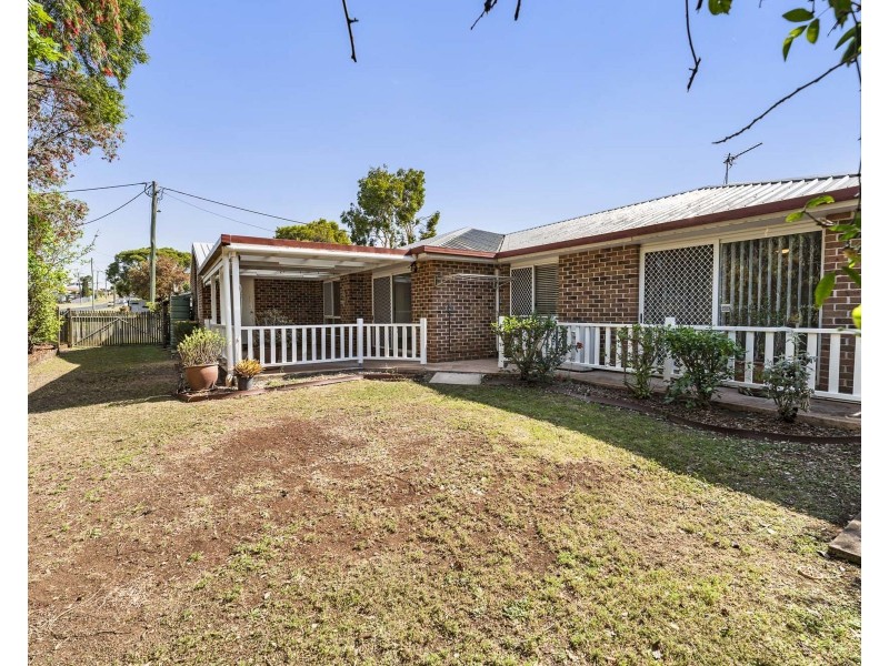 1 Kauri Street, Kearneys Spring QLD 4350