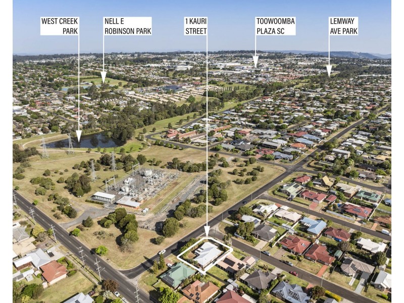 1 Kauri Street, Kearneys Spring QLD 4350