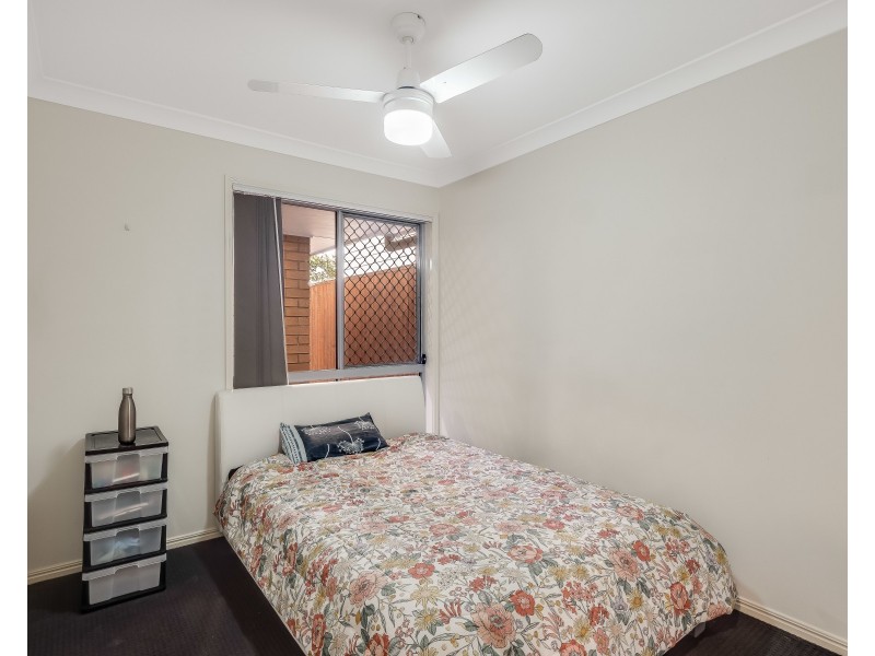 27 Carlin Street, Glenvale QLD 4350