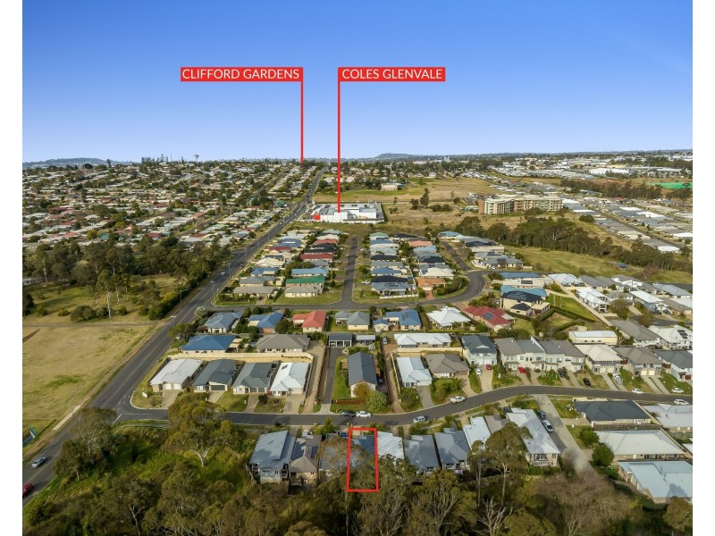 27 Carlin Street, Glenvale QLD 4350