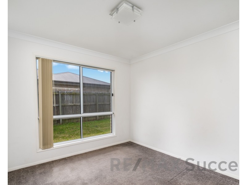 61 Edwin Street, Westbrook QLD 4350