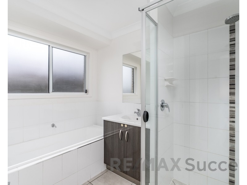61 Edwin Street, Westbrook QLD 4350