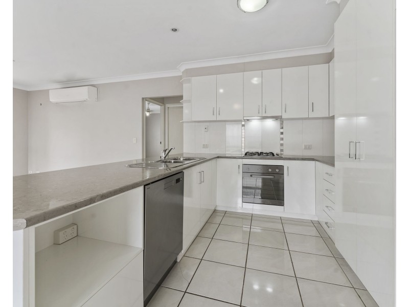 1/5 Hampton Street, Newtown QLD 4350
