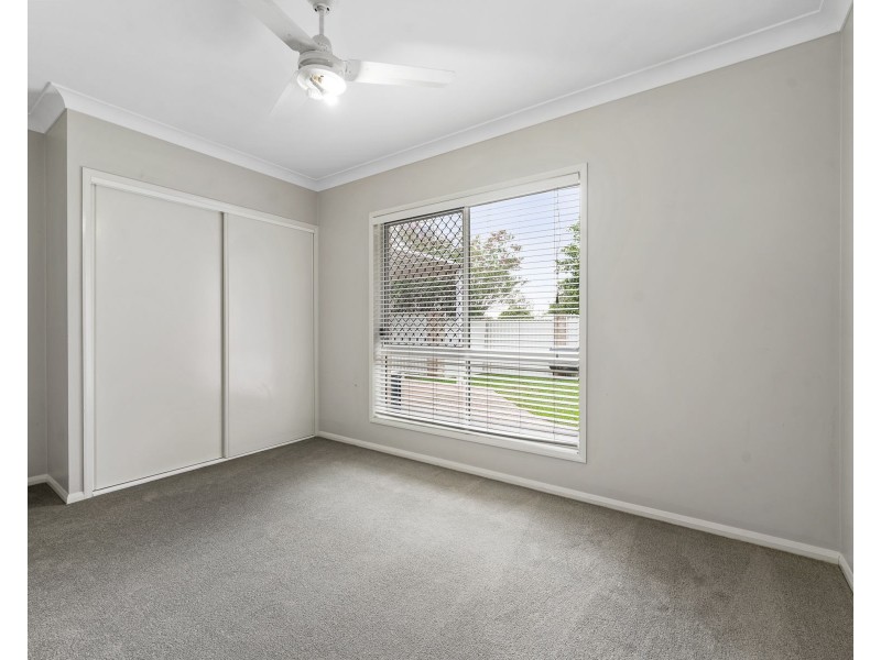 1/5 Hampton Street, Newtown QLD 4350