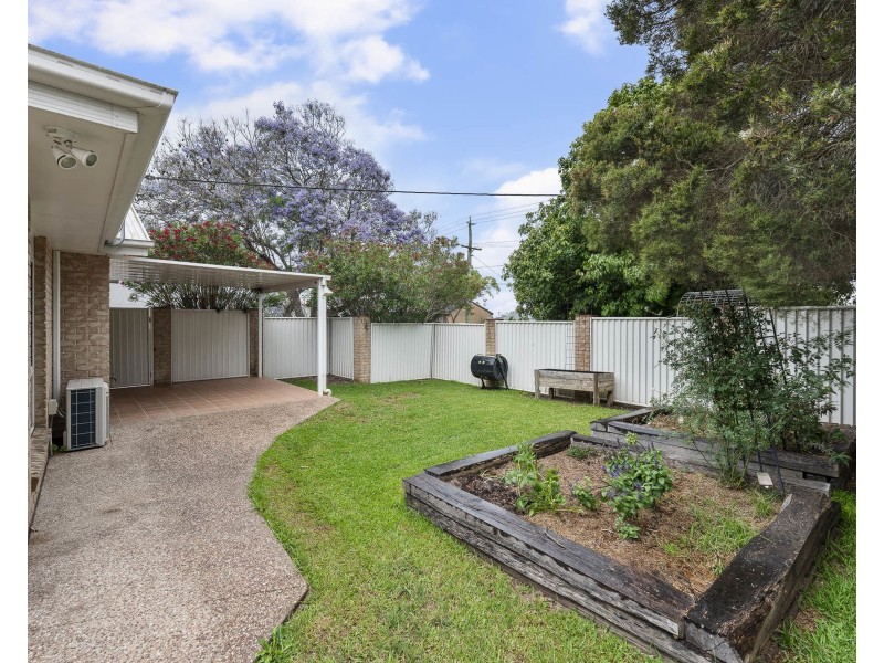 1/5 Hampton Street, Newtown QLD 4350