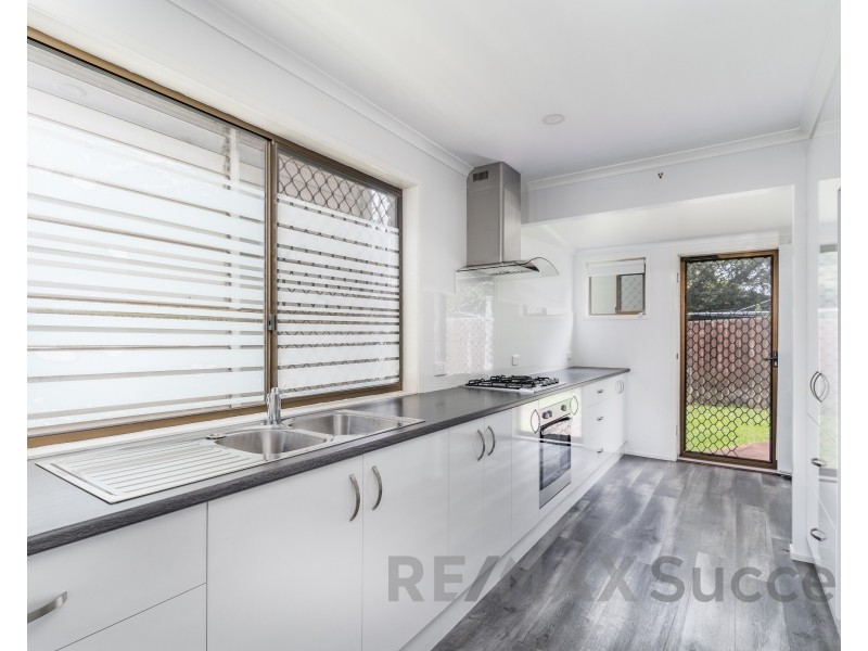 2/53 Cleary Street, Centenary Heights QLD 4350