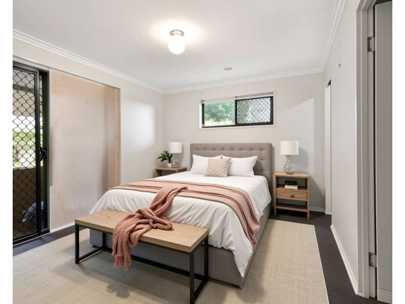 6 Walls Drive, Kearneys Spring QLD 4350