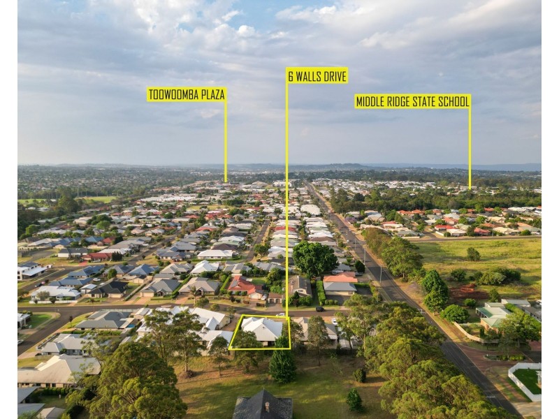 6 Walls Drive, Kearneys Spring QLD 4350