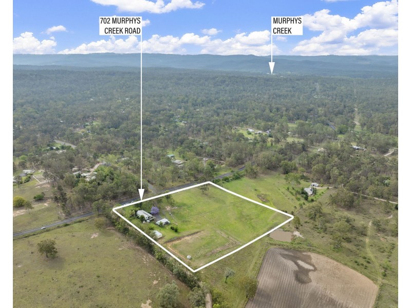 702 Murphys Creek Road, Upper Lockyer QLD 4352