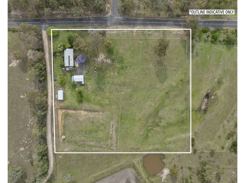 702 Murphys Creek Road, Upper Lockyer QLD 4352