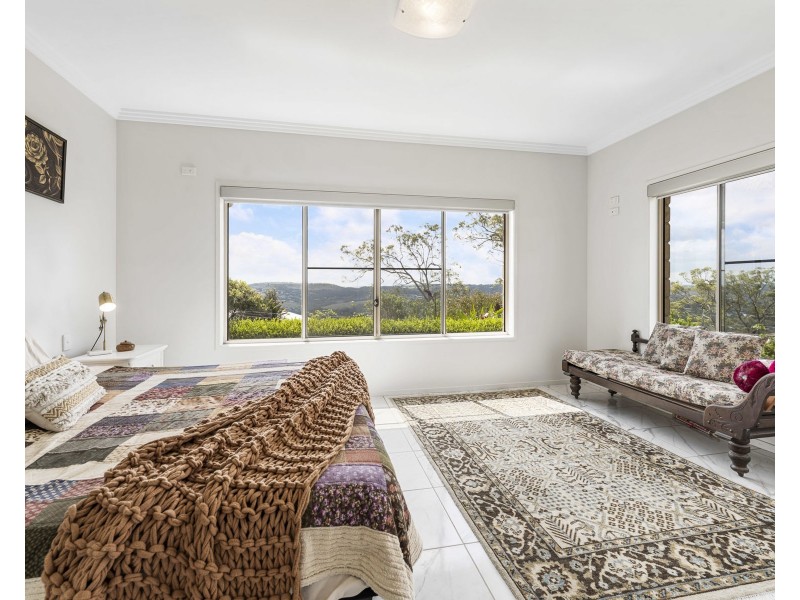 21 Panoramic Drive, Preston QLD 4352