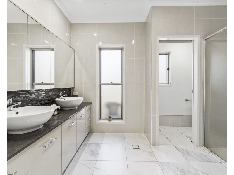 21 Panoramic Drive, Preston QLD 4352