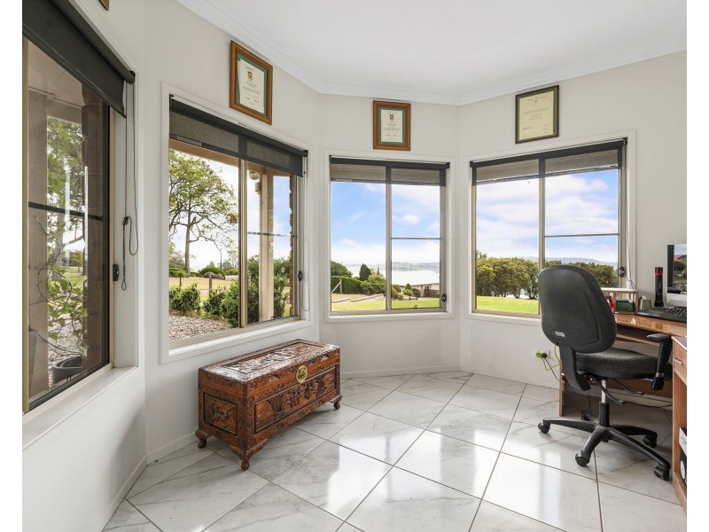 21 Panoramic Drive, Preston QLD 4352