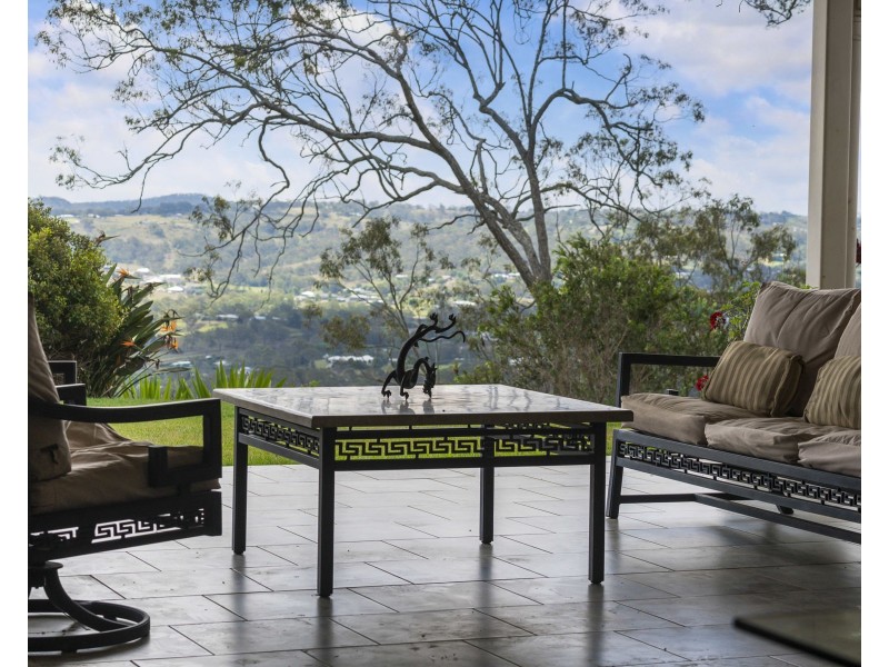 21 Panoramic Drive, Preston QLD 4352