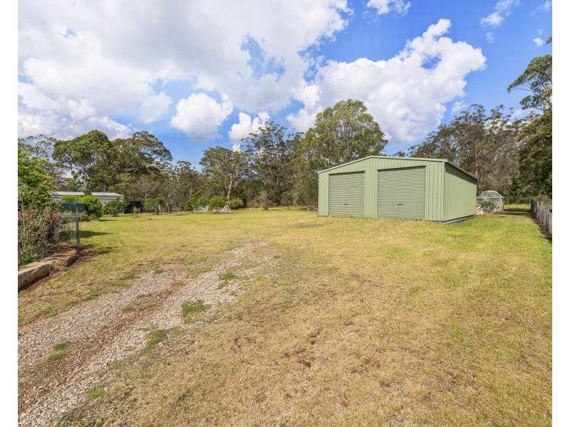 21 Panoramic Drive, Preston QLD 4352