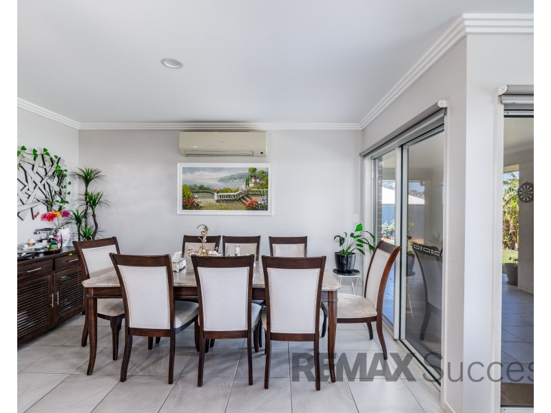 5 Mockridge Street, Kearneys Spring QLD 4350