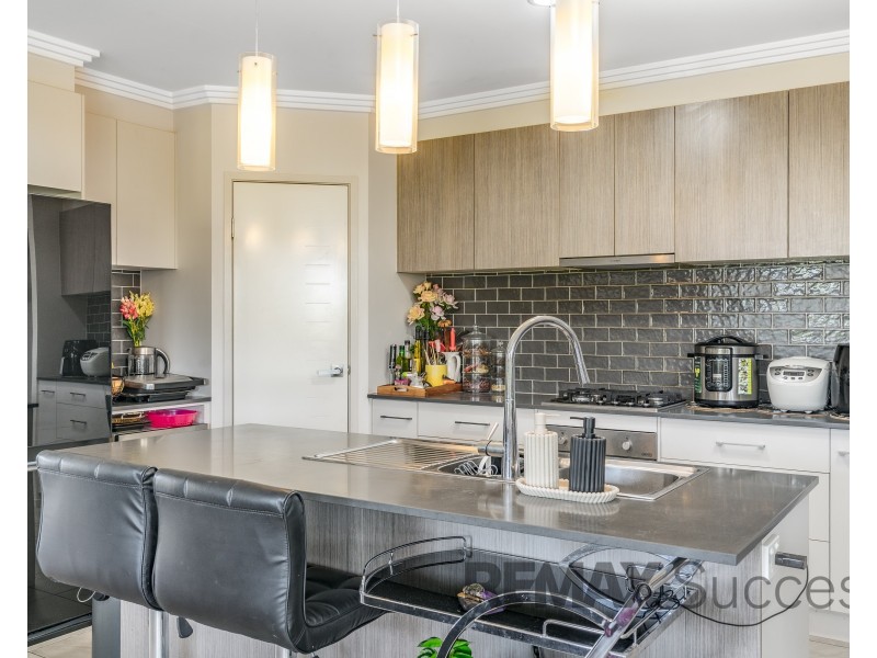 5 Mockridge Street, Kearneys Spring QLD 4350