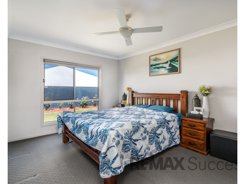 5 Mockridge Street, Kearneys Spring QLD 4350