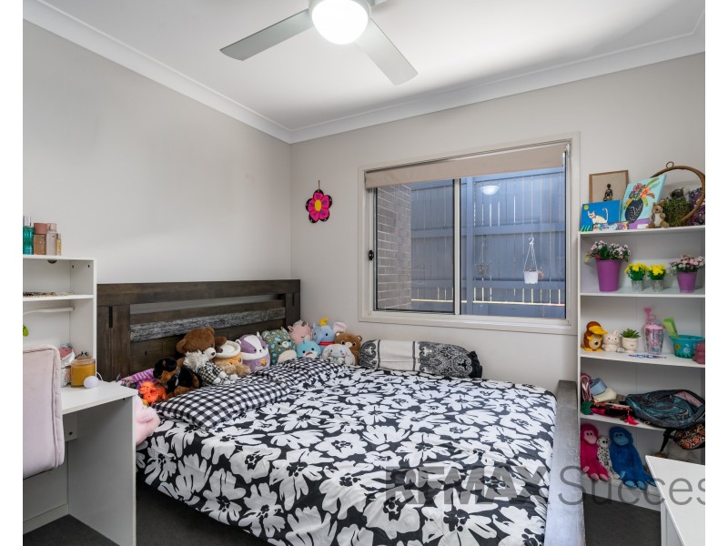 5 Mockridge Street, Kearneys Spring QLD 4350