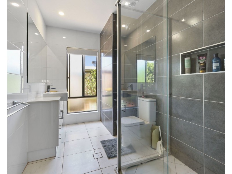 276/97-161 Hogg Street, Cranley QLD 4350