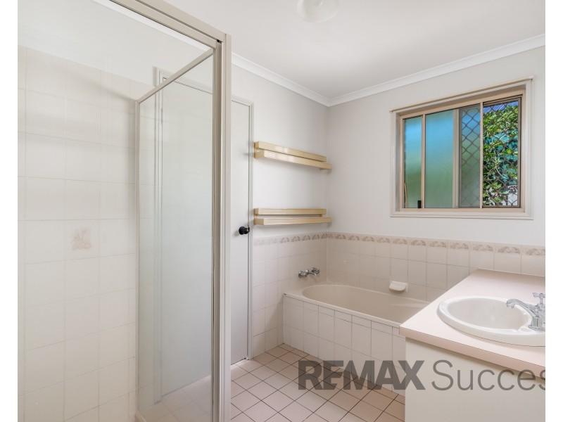 20 Satinwood Court, Glenvale QLD 4350