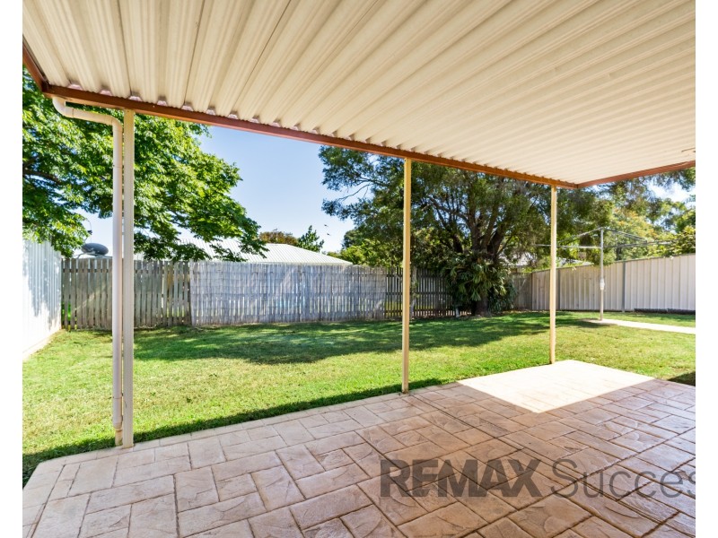 20 Satinwood Court, Glenvale QLD 4350