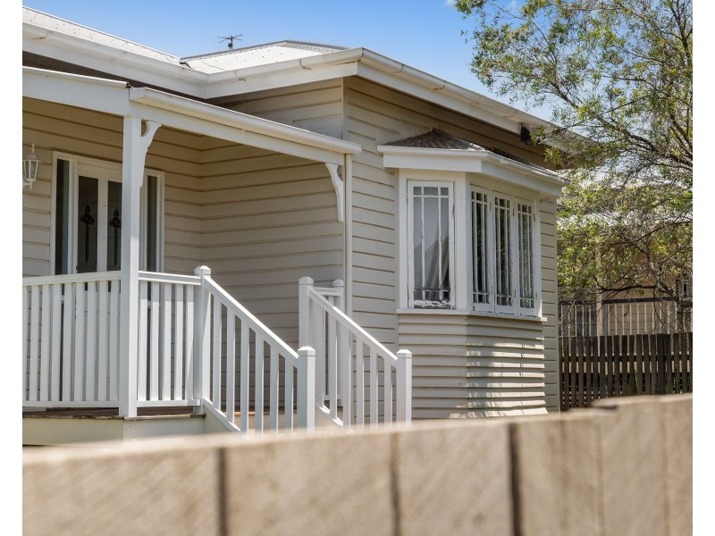 16 Rosewood Street, Toowoomba City QLD 4350