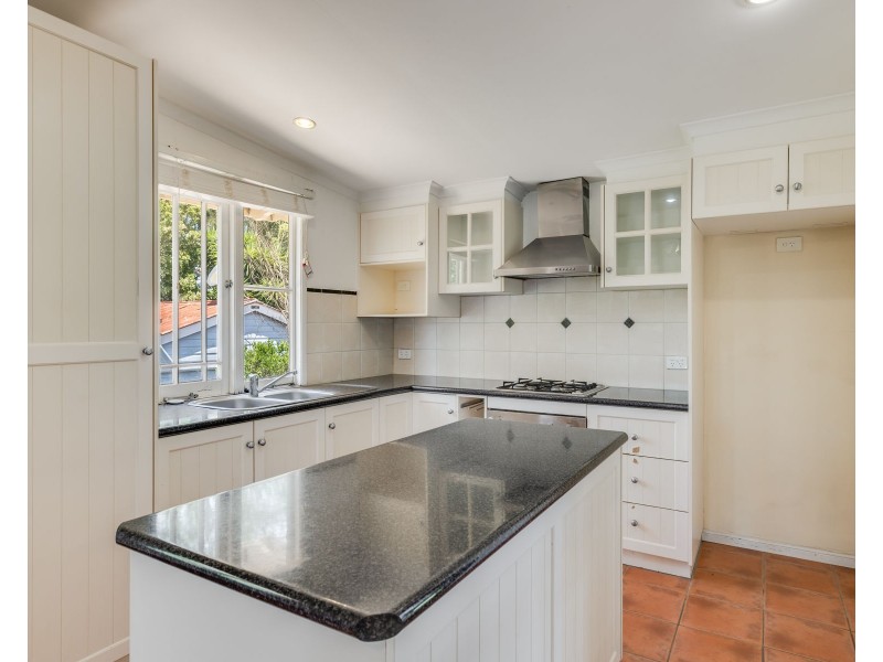 16 Rosewood Street, Toowoomba City QLD 4350