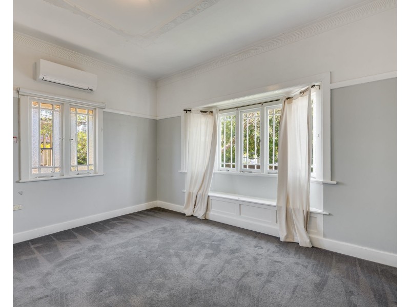 16 Rosewood Street, Toowoomba City QLD 4350