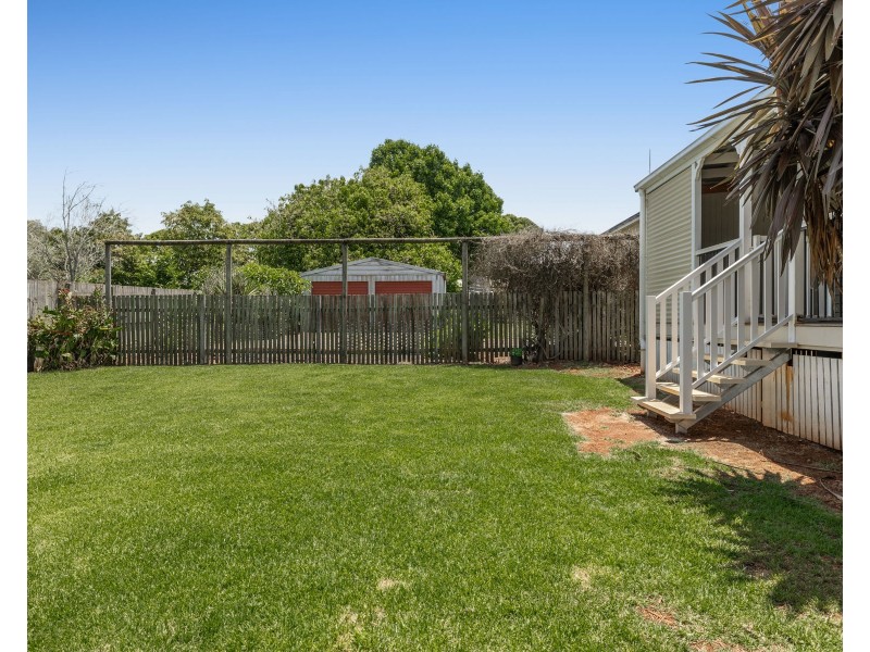 16 Rosewood Street, Toowoomba City QLD 4350