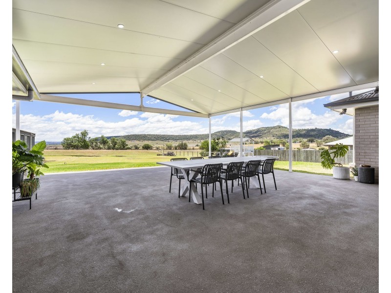 57 Southern Cross Drive, Kingsthorpe QLD 4400