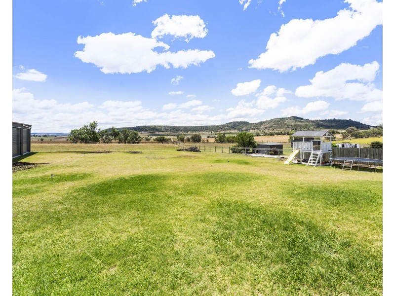 57 Southern Cross Drive, Kingsthorpe QLD 4400