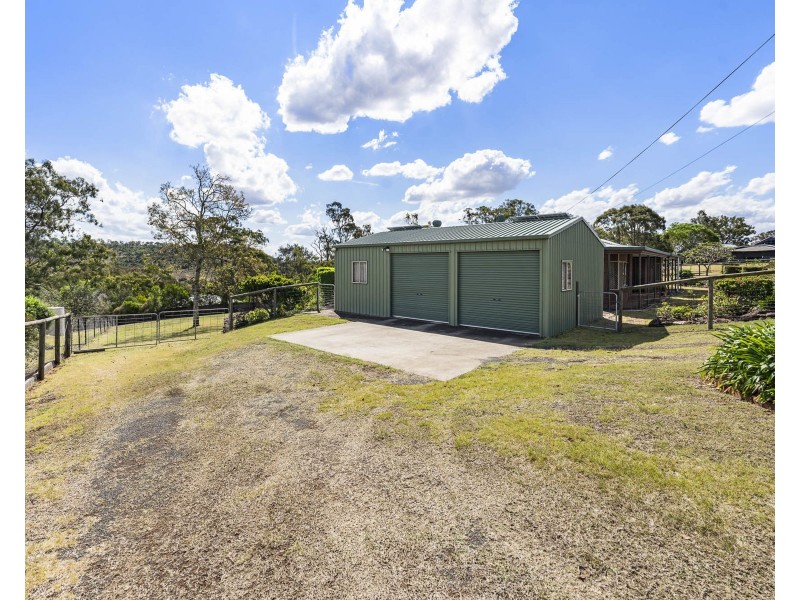 5 Kikuyu Court, Meringandan West QLD 4352