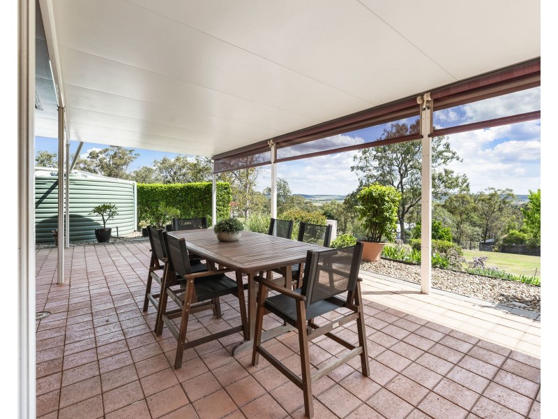 5 Kikuyu Court, Meringandan West QLD 4352