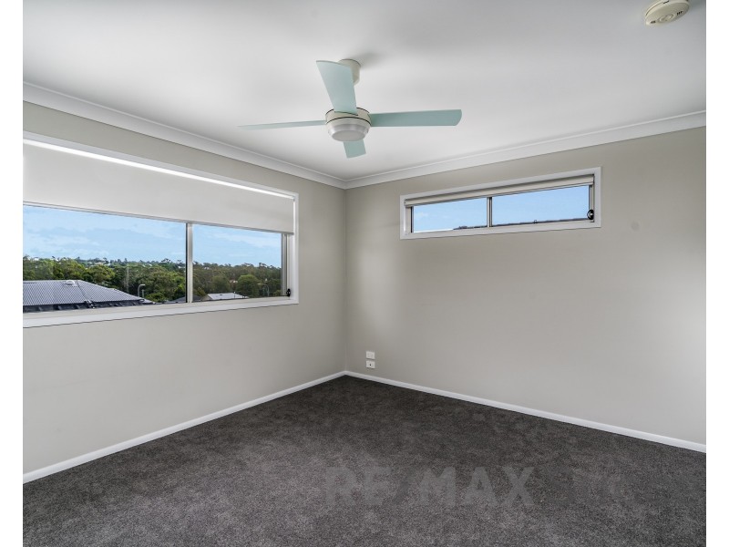 2/11A Pelican Drive, Rangeville QLD 4350