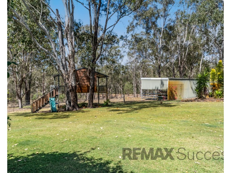 31 Dugandan Road, Upper Lockyer QLD 4352