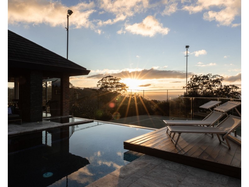 3 McAdam Court, Middle Ridge QLD 4350