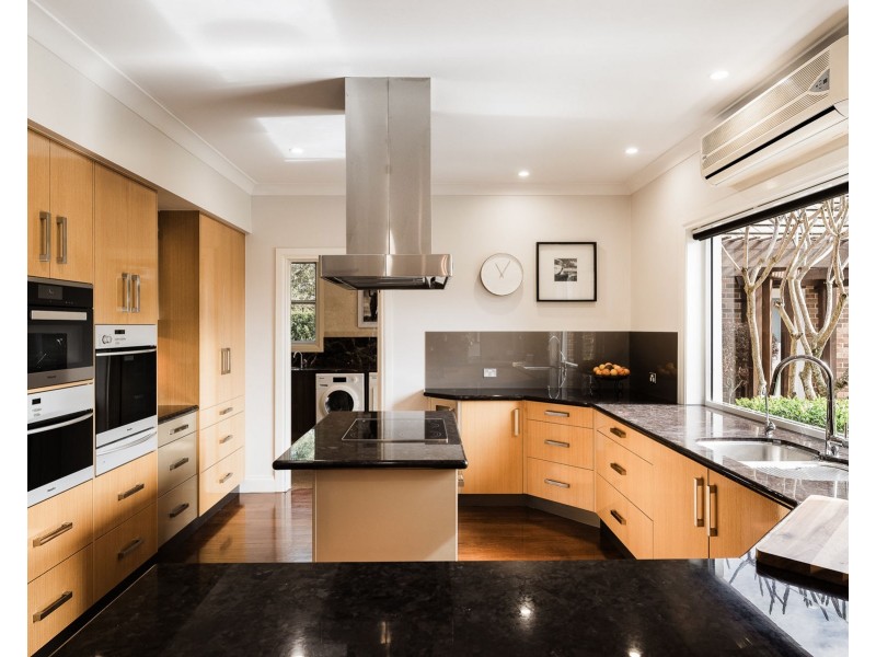 3 McAdam Court, Middle Ridge QLD 4350