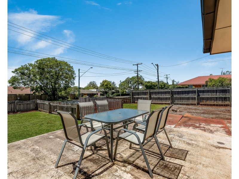 301-303 West Street, Harristown QLD 4350