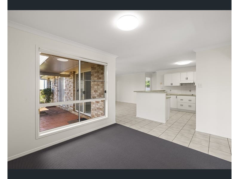 14 Willmington Court, Middle Ridge QLD 4350