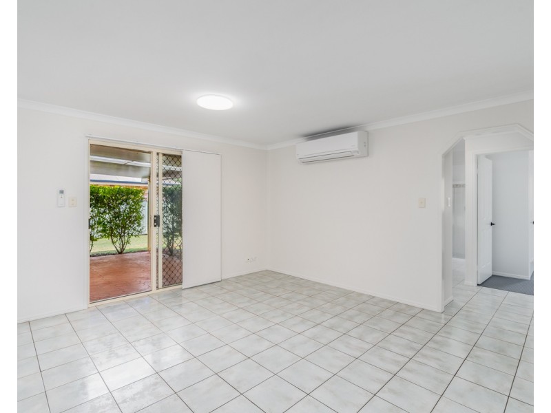 14 Willmington Court, Middle Ridge QLD 4350