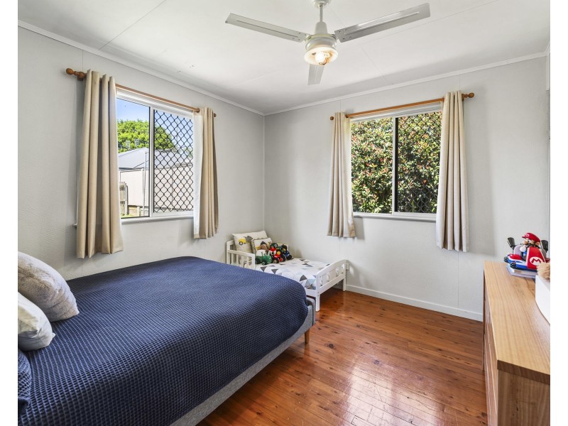 20 Dalgleish Street, South Toowoomba QLD 4350
