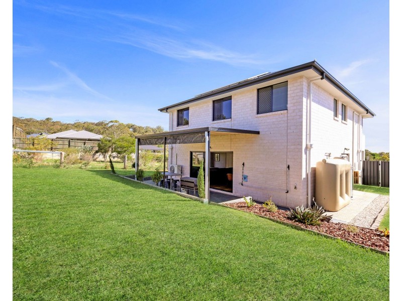 17 Grace View Street, Darling Heights QLD 4350