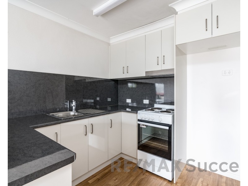 9/14 Mirle Street, Newtown QLD 4350