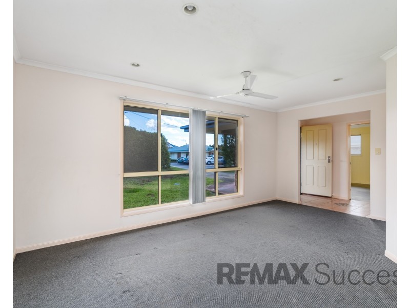 5 Todd Court, Kearneys Spring QLD 4350
