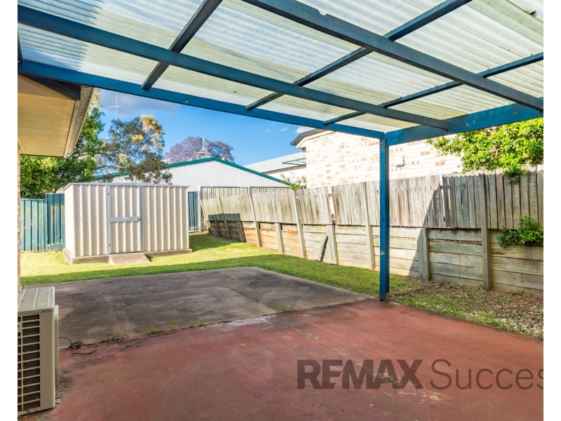 5 Todd Court, Kearneys Spring QLD 4350