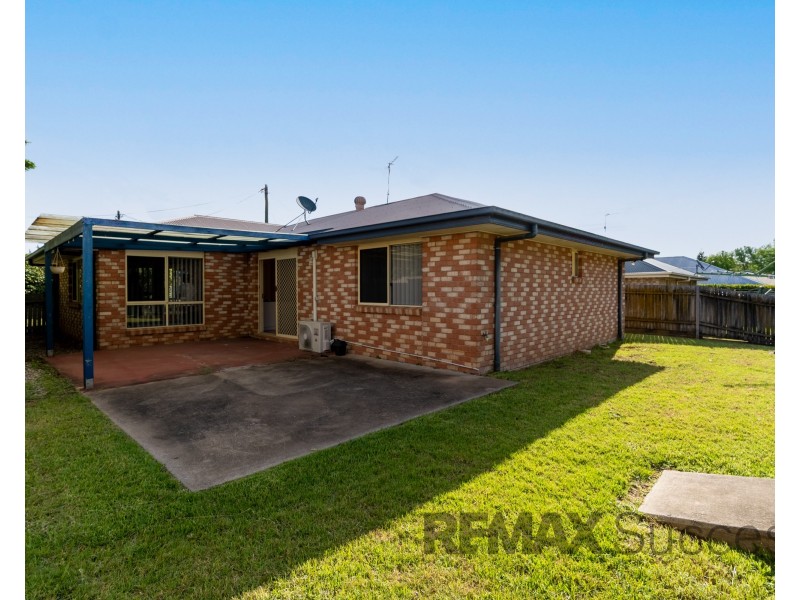 5 Todd Court, Kearneys Spring QLD 4350