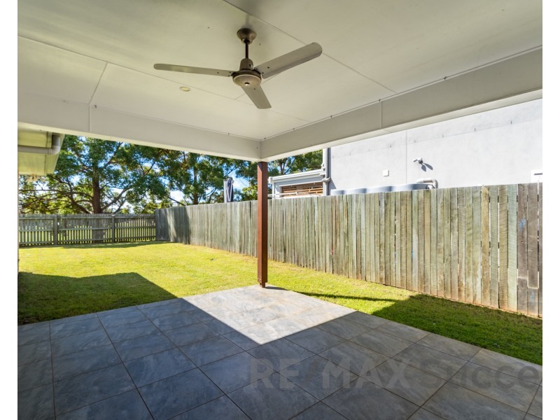 15 Entabeni Drive, Kearneys Spring QLD 4350